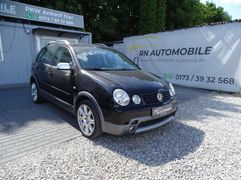 Fahrzeugabbildung Volkswagen Polo Fun Cross TÜV-NEU / 8-FACH-BEREIFT / SCHECK