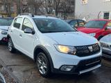 Dacia Sandero II Stepway Essential *KLIMA+1.HAND* 2019 - Dacia Sandero: 1.2