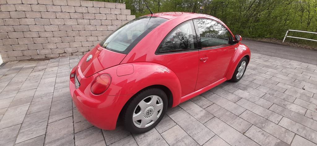 Volkswagen New Beetle