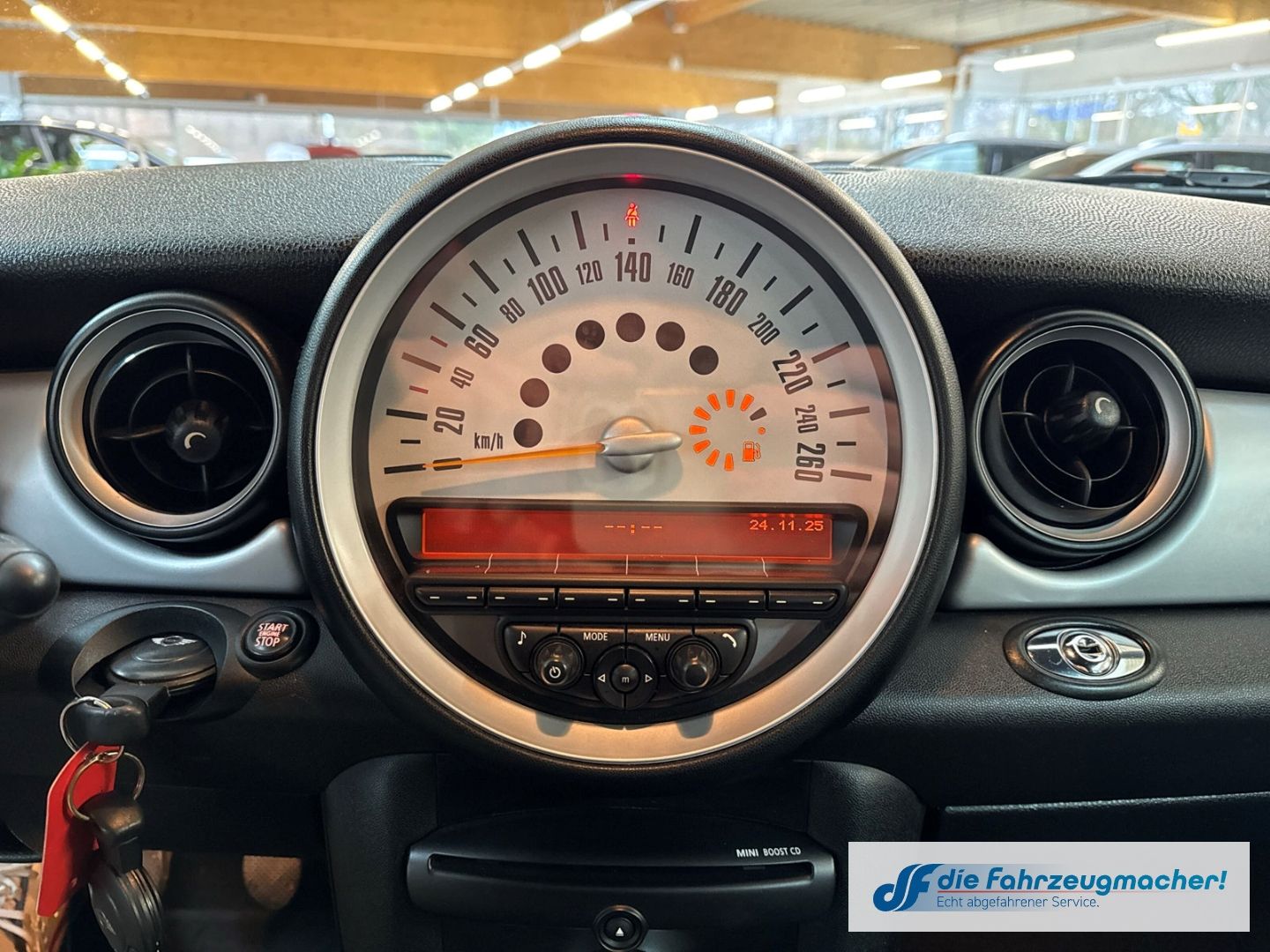 Fahrzeugabbildung MINI One Cabrio El. Verdeck Klimaautom Ambientebeleuc