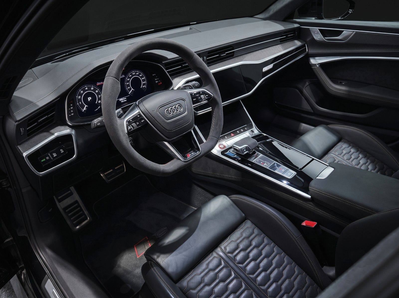 Fahrzeugabbildung Audi Audi RS6 Avant performance | B&O | Keramik