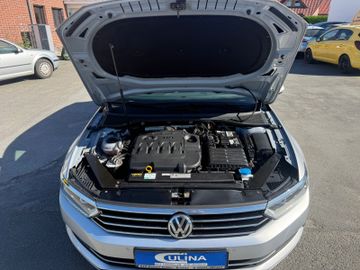 Volkswagen Passat Variant - 12