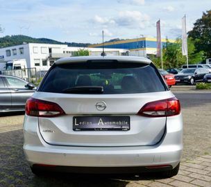 Opel Astra - 4