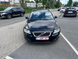Volvo V50 1.6 D Drive Momentum/Leder/Klima/Cruise/Pdc - Volvo V50 mit Diesel-Antrieb: Kombi, Klimaanlage, 1.6