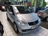 Mercedes-Benz A 160 CLASSIC AUTOMATIK TEMPO PTS SHZ - Mercedes-Benz: A Class