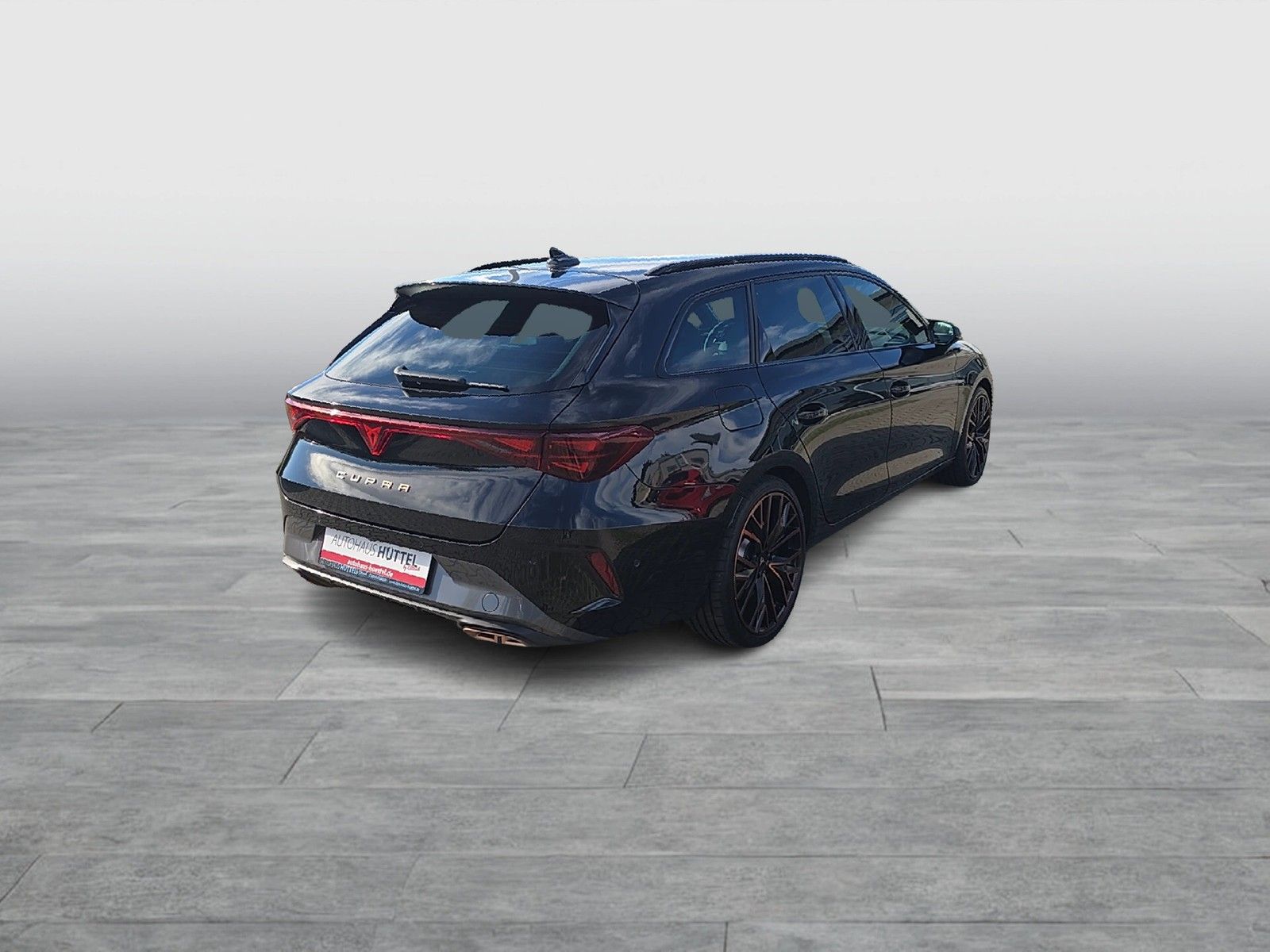 Fahrzeugabbildung CUPRA Leon Sportstourer 1.5 e-Hybrid 200 kW VZ AHZ MAT