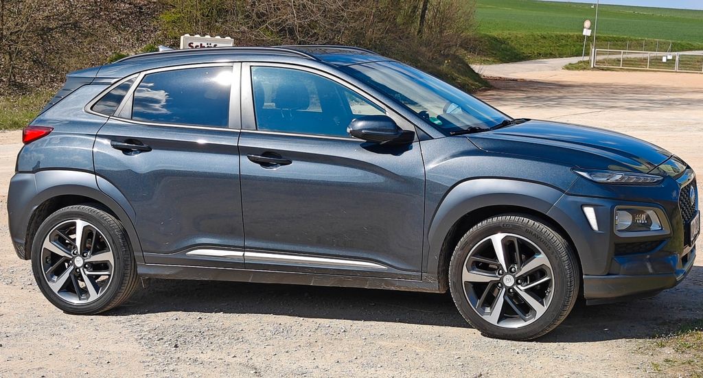 Image of Hyundai KONA