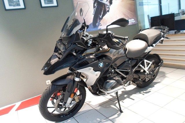 Fahrzeugabbildung BMW R1250GS Style Exclusive
