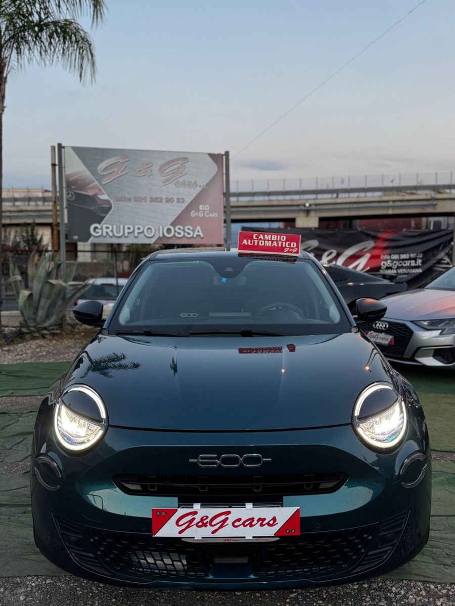 Fiat 600 Hybrid 145 CV DCT MHEV imagem 2
