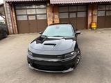 Dodge EU*UNFALLFREI*6,4*SRT*SCAT BACK*BREMBO*RADAR - Dodge Charger Gebrauchtwagen