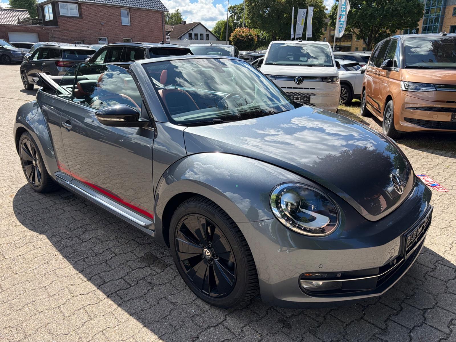 Volkswagen Beetle Cabriolet 2,0 TDI Club BMT  Club & Lounge