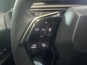 Peugeot 3008 1.2 145 GT LED*180Grad*Navi*elek.Koffer