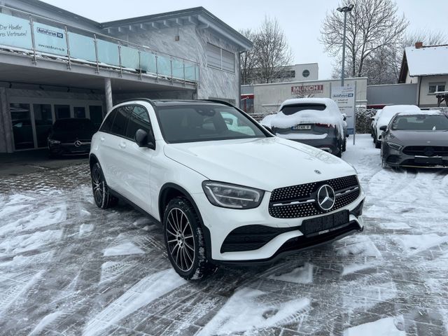 Mercedes-Benz GLC 300 de 4M*Wide*AMG*Pano*MBUX*HUD*Night*RCAM