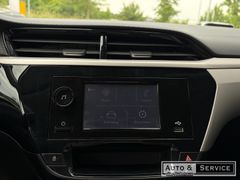 OPEL Corsa F Edition 1.2*MT*Allwetter*PDC hinten*