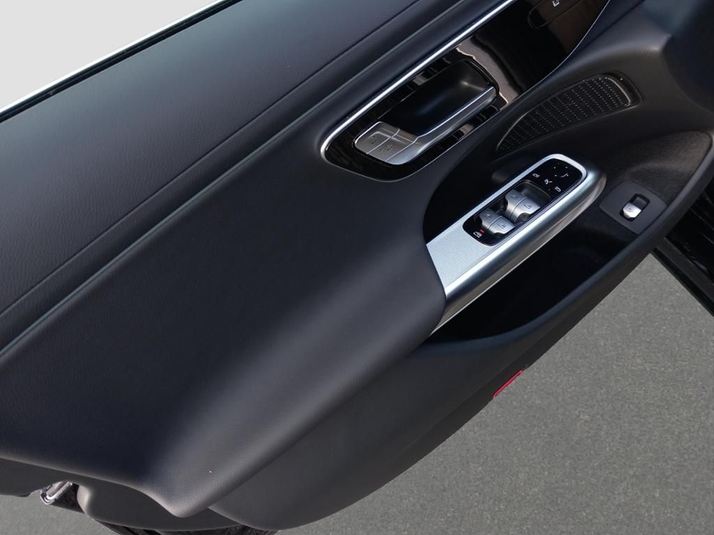 Fahrzeugabbildung Mercedes-Benz E 200 d T TAXI Standheizung*Kamera*LED*