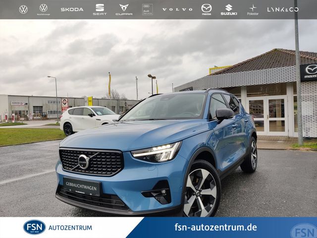 Volvo XC40 Plus B3 Benzin Dark LED Navi 360°