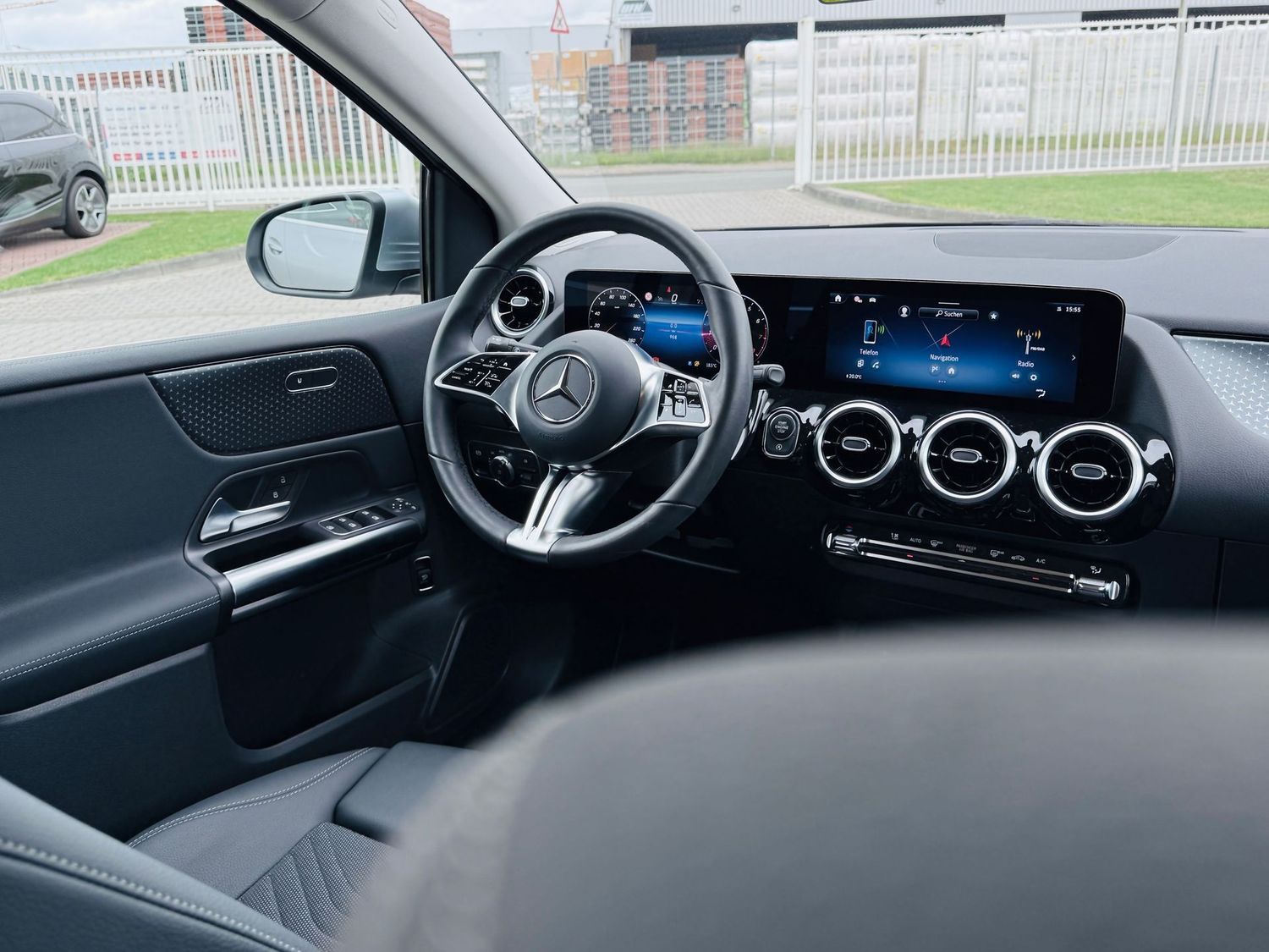 Fahrzeugabbildung Mercedes-Benz B 180 PROGRESSIVE, Autom., LED, SHZ, RFK, PTS, E