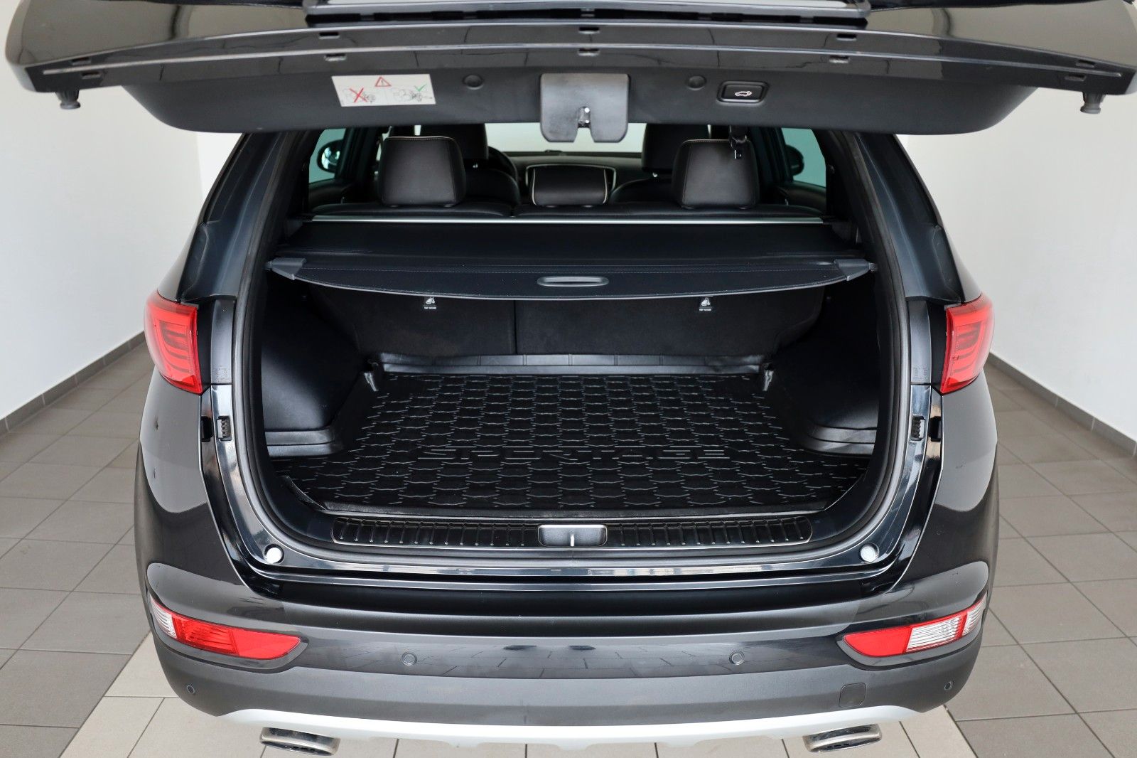 Fahrzeugabbildung Kia Sportage GT-Line 4WD Leder,Panorama,Kamera,JBL