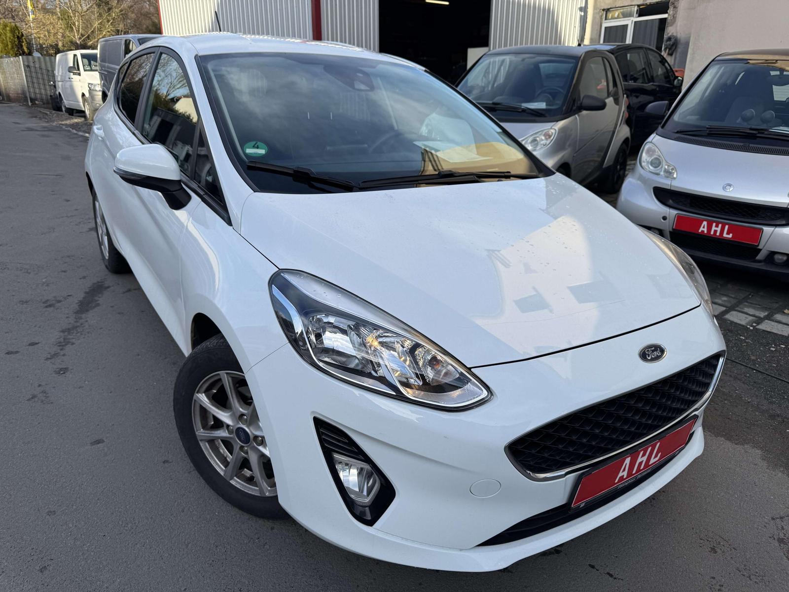Ford Fiesta Cool/Fahrzeug ist fahrbereit hat Kupplung