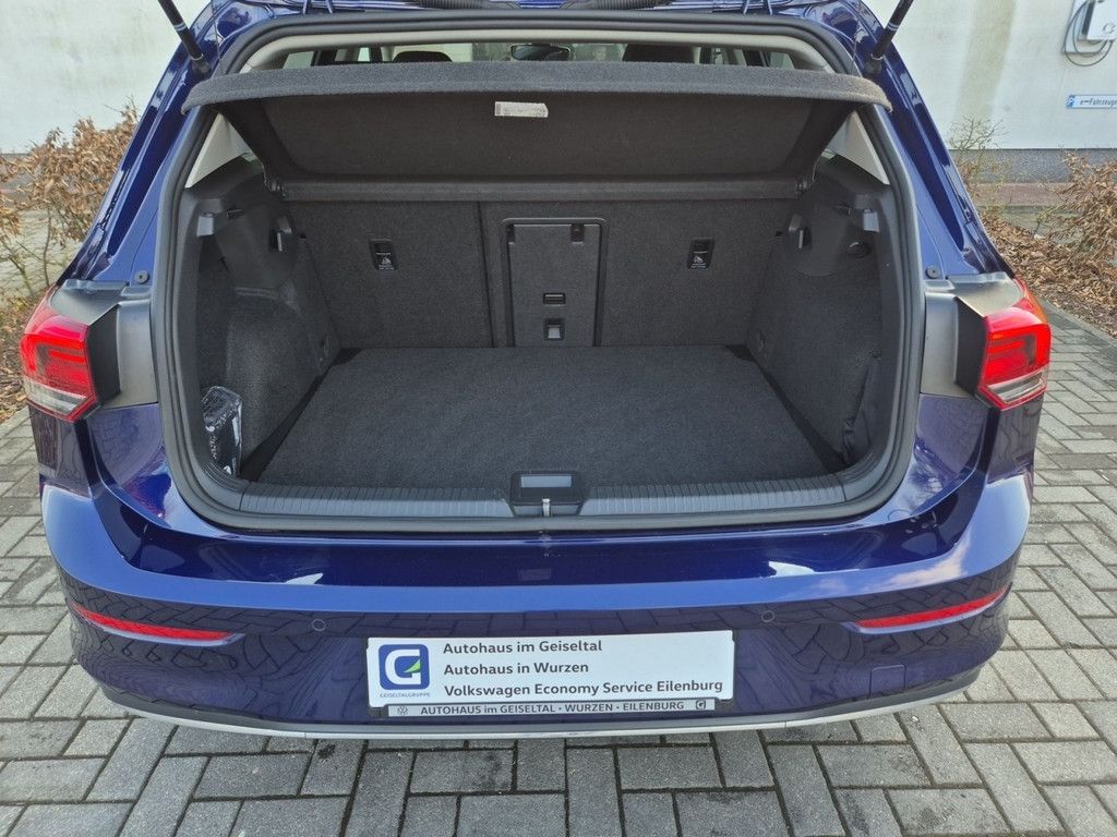 Golf VIII 1.5 TSI Active *LED*STANDH*NAVI*DAB*HE