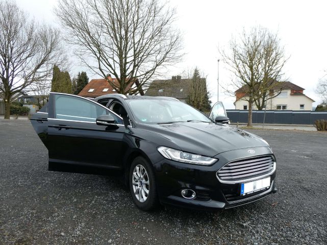 Ford Mondeo 2.0 TitaniumAT VOLL Scheckhft U-frei 2.Hd