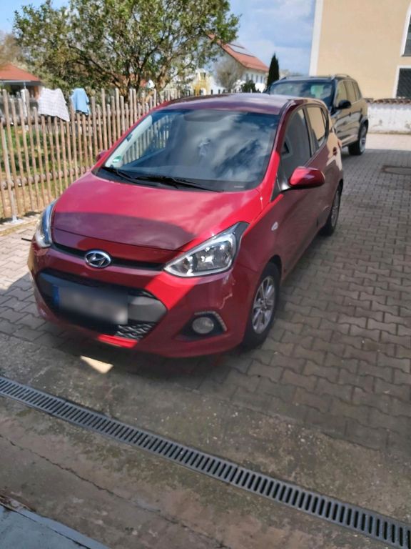 Hyundai i10