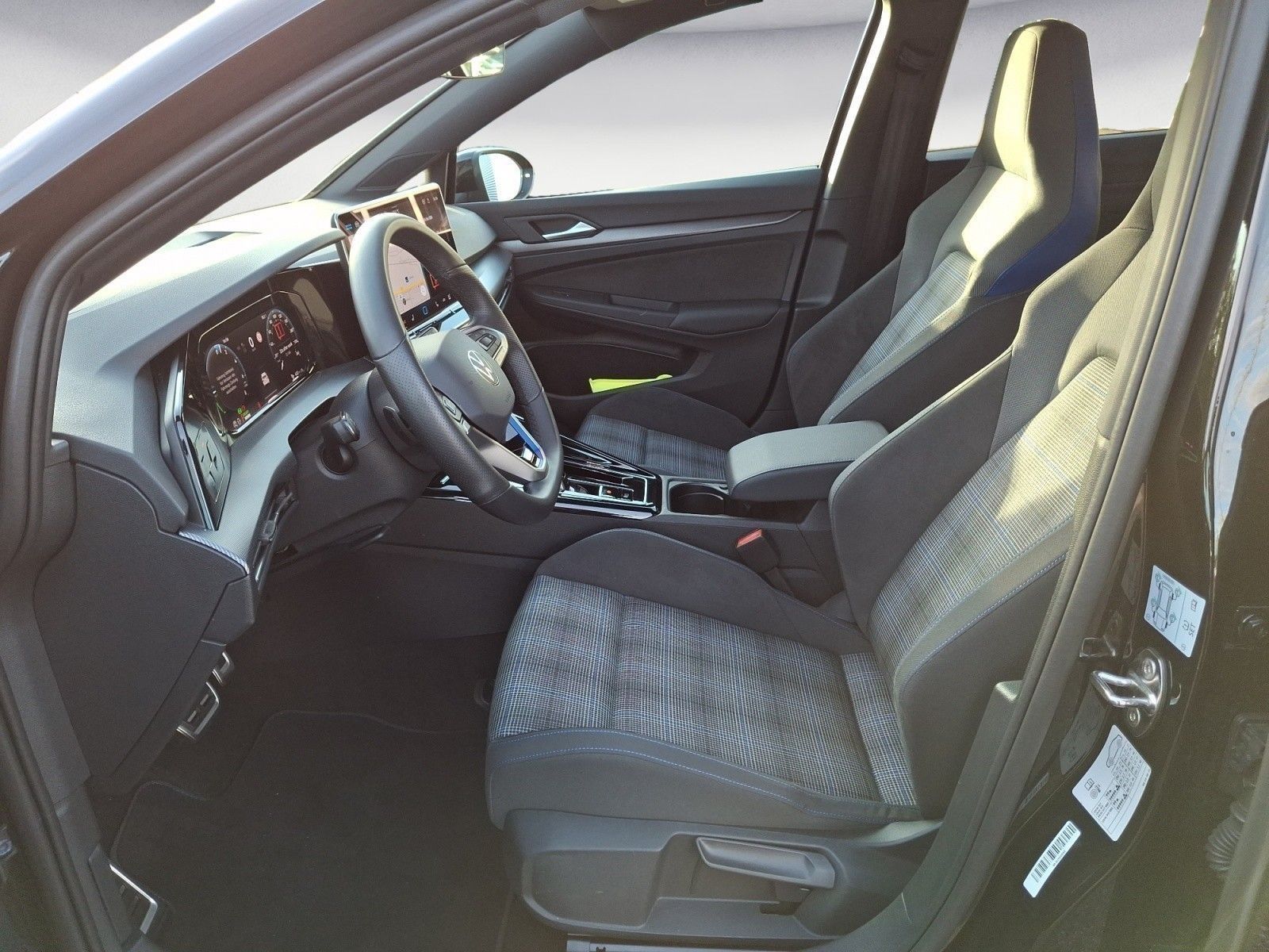 Volkswagen Golf - Bild 8