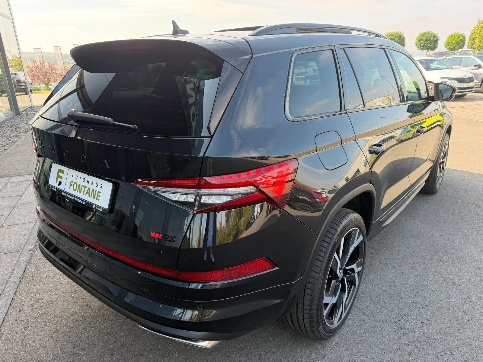 Skoda Kodiaq 2,0TSi RS 4x4 FL Pano AHK Leder Standhz foto 6