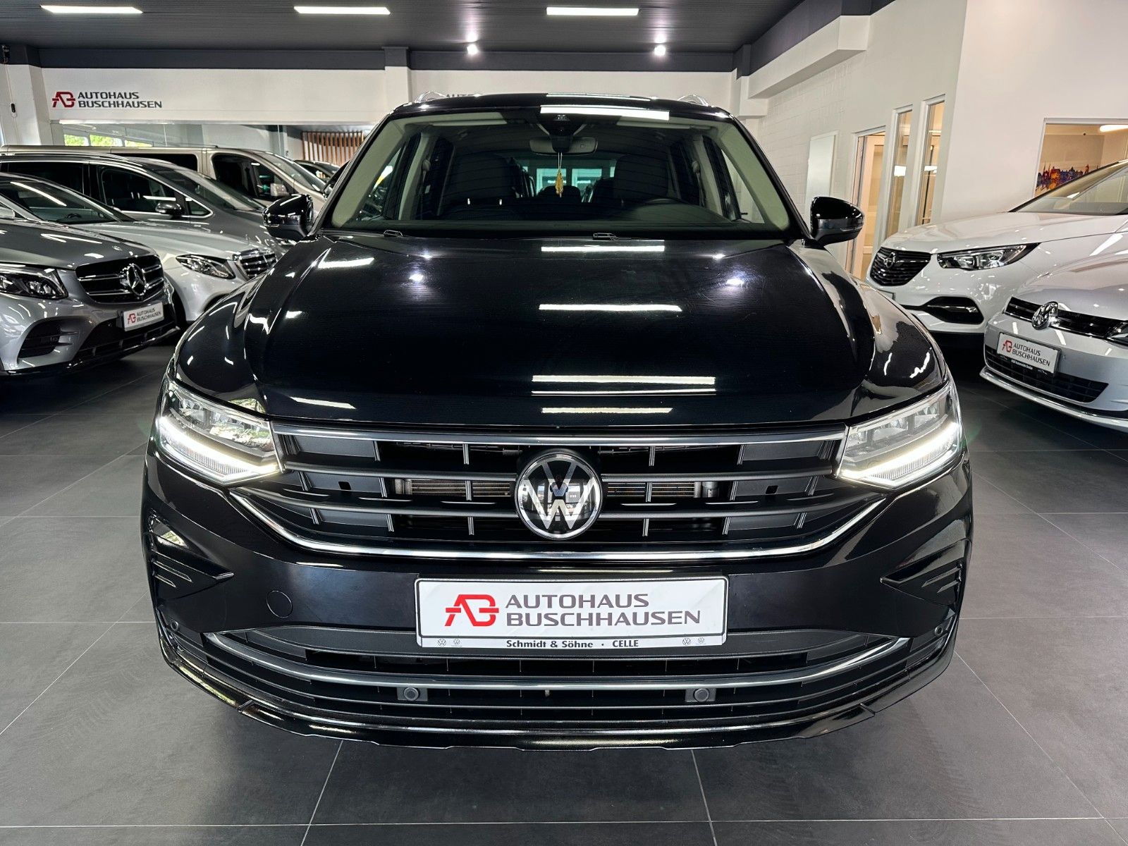 Volkswagen Tiguan 1.5TSI Active Aut. DSG*Topausstattung foto 5