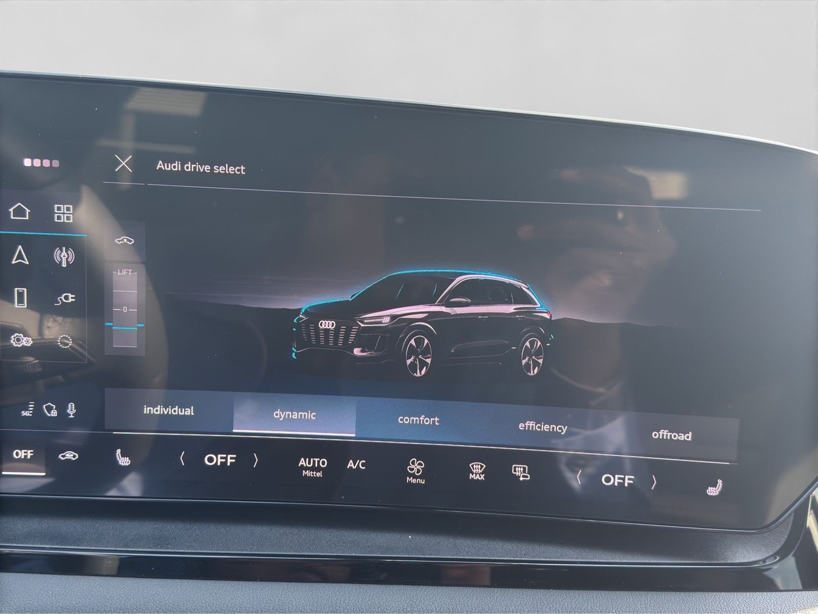 Audi Q6 e-tron - Bild 13