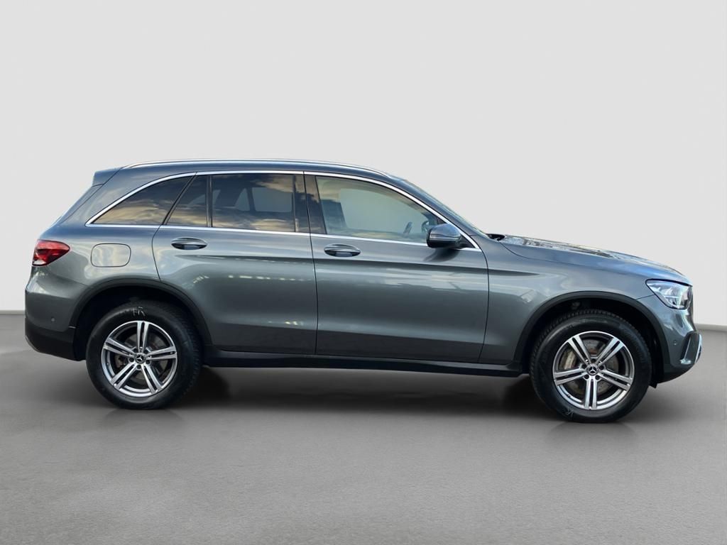 Fahrzeugabbildung Mercedes-Benz GLC 300 de 4M OFFROAD-EXT*LED*DISTR*DAB*RFK*