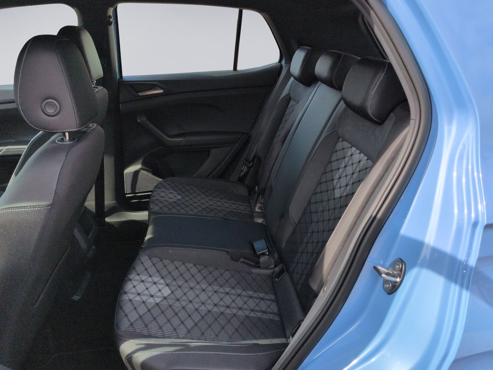 T-Cross 1.5 TSI DSG R-Line NAVI+AHK+SHZ+LED+