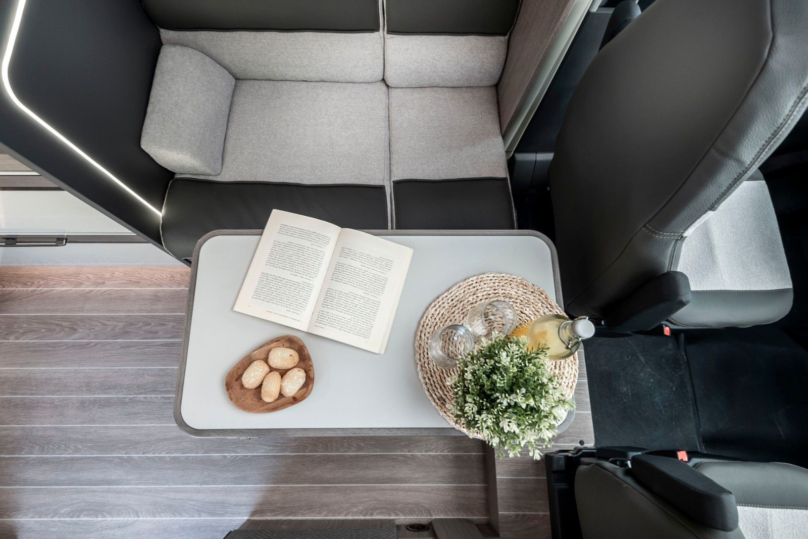 Fahrzeugabbildung Roller Team Zefiro 287 TL