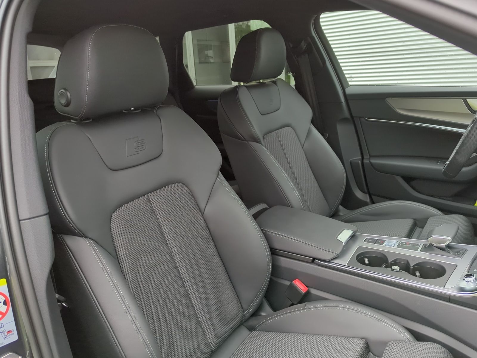 Audi A6 - Bild 15
