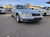 Opel Omega Omega 2.2 16 V Sport - Opel Omega: 16v