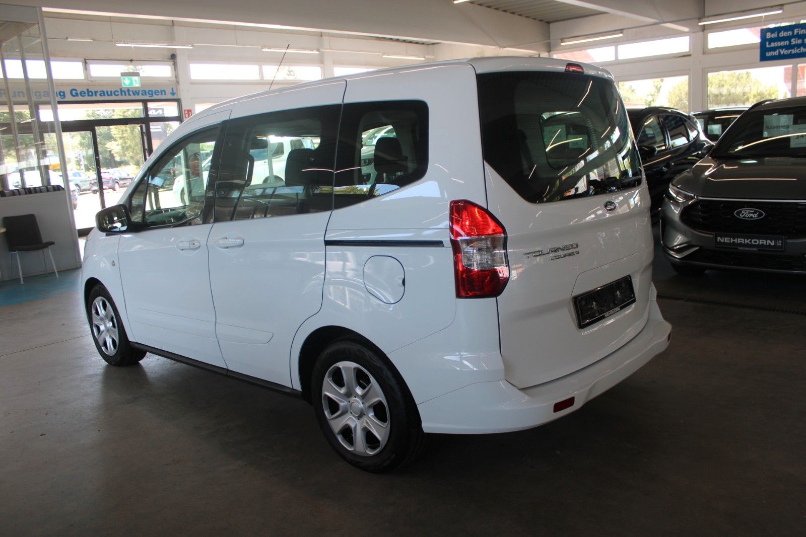Fahrzeugabbildung Ford Tourneo Courier 1.5 TDCi Trend KLIMA WinterPaket