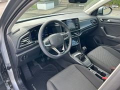 Foto Nummer 9: VW T-Roc