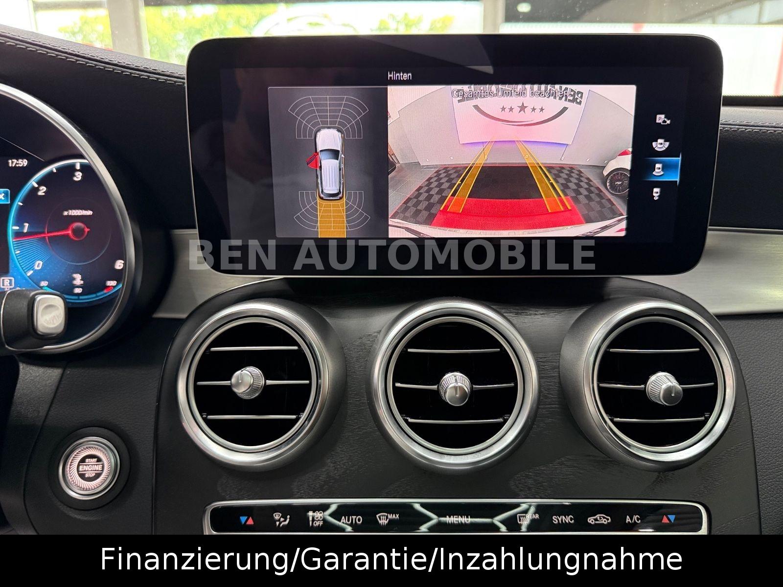 Mercedes-Benz GLC 300d 4Matic PANO+LED+RFK+AHK
