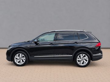 Volkswagen Tiguan Allspace - 6