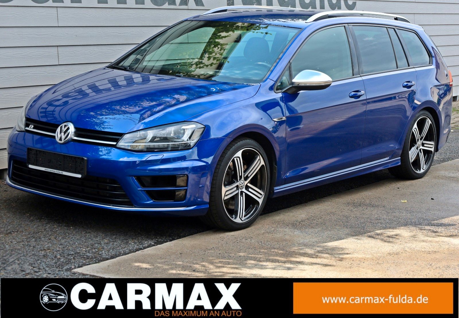 Fahrzeugabbildung Volkswagen Golf VII Variant R 4M Navi,Bi-Xenon,SH,PDC