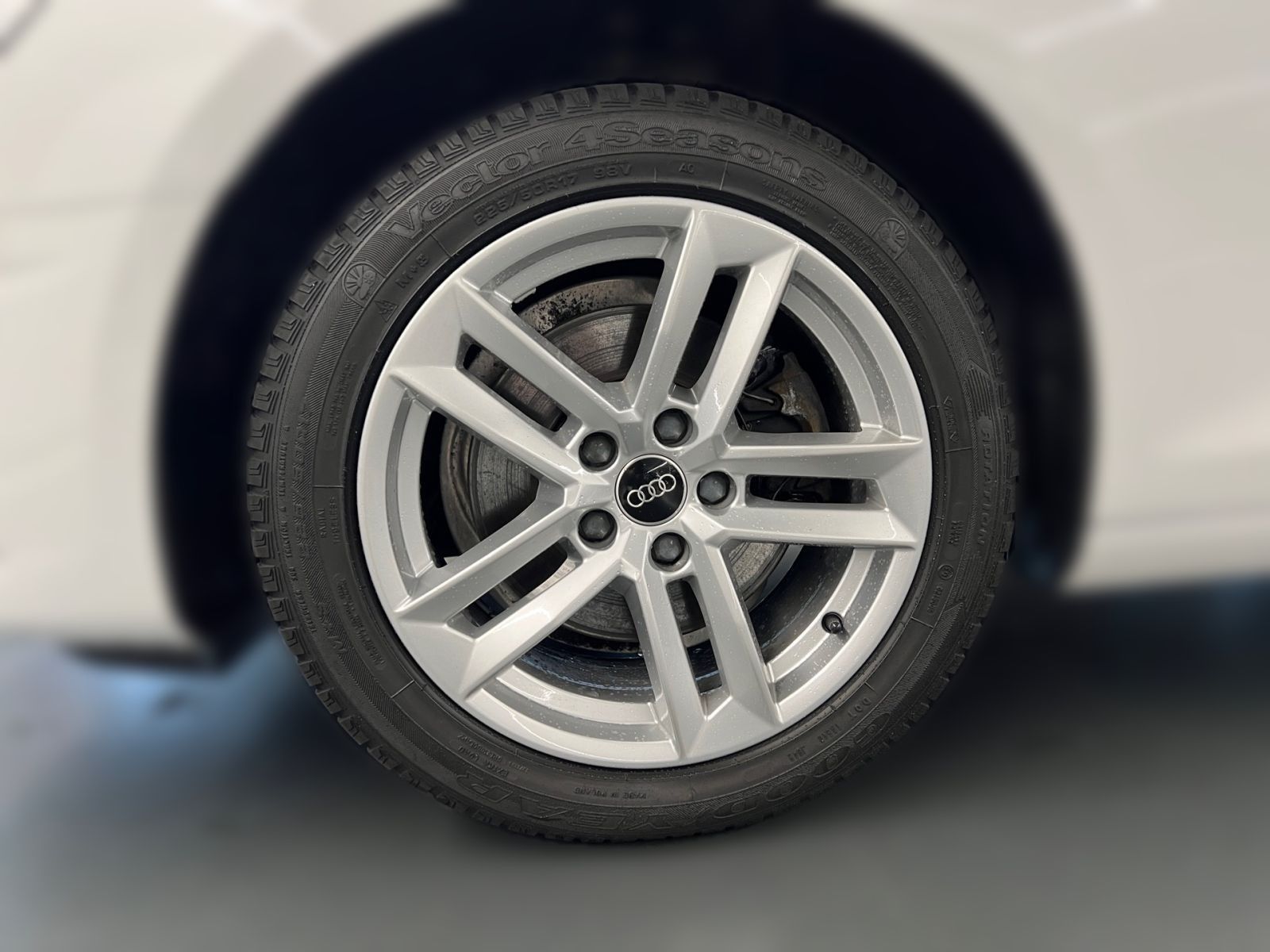 Audi A4 - Bild 3