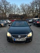 Volkswagen Eos 2.0 TSI DSG Standard - Volkswagen Eos: Standard