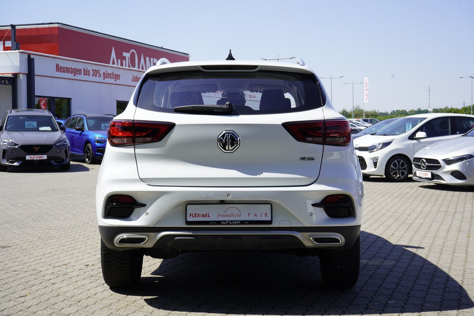 MG ZS