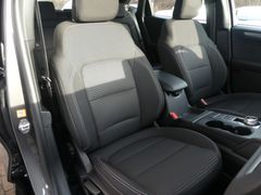 FORD Kuga Plug-In Hybrid Titanium*AHK* FORD Kuga Plug-In Hybrid Titanium*AHK*