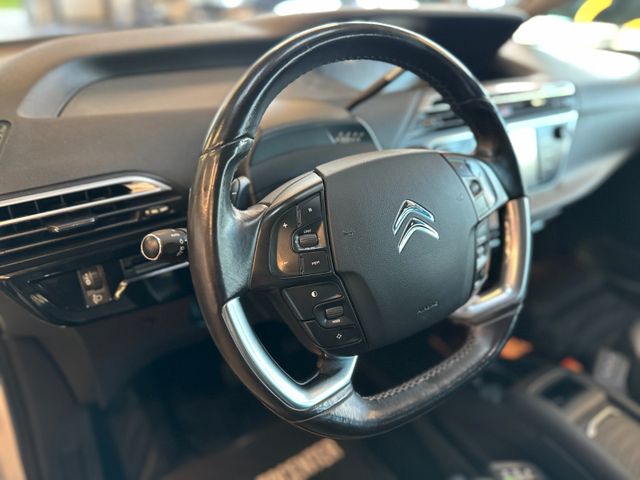 MYAUTOCENTER – Gebraucht- und Jahreswagen mit Werkstattservice in Pfaffenhofen Citroën C4 *KEYLESS*MASSAGE*TEMPO*NAVI*