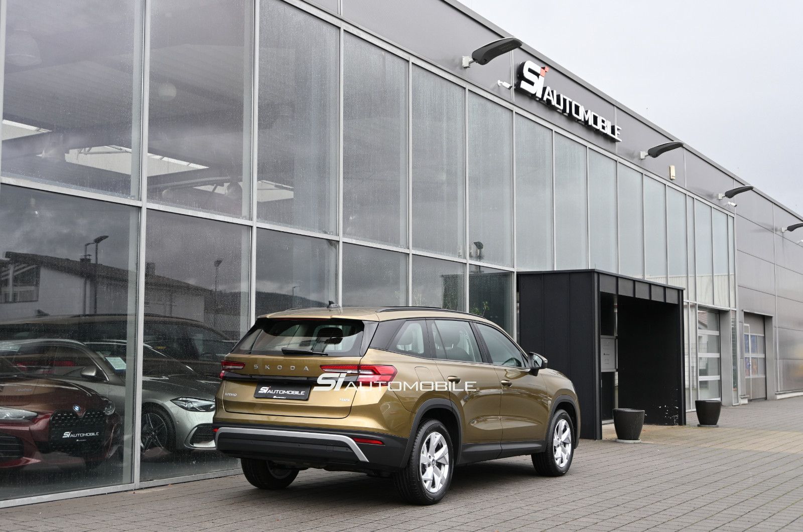 Fahrzeugabbildung SKODA Kodiaq 2.0 TDI 4x4 DSG °AHK°PANO°STANDHZ°7-SITZE
