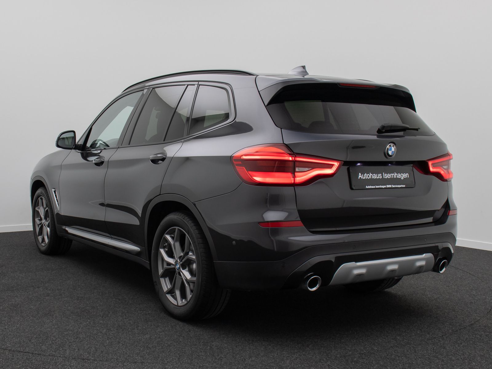 Fahrzeugabbildung BMW X3 xD20d xLine Kamera DAB Memory AHK Komfort 19"