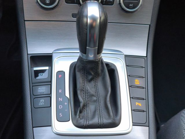 Volkswagen Passat Variant Comfortl*DSG*Bi-Xen*Navi*PDC*
