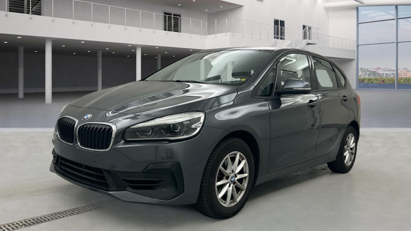 BMW Active Tourer 218 i Advantage, Automatik