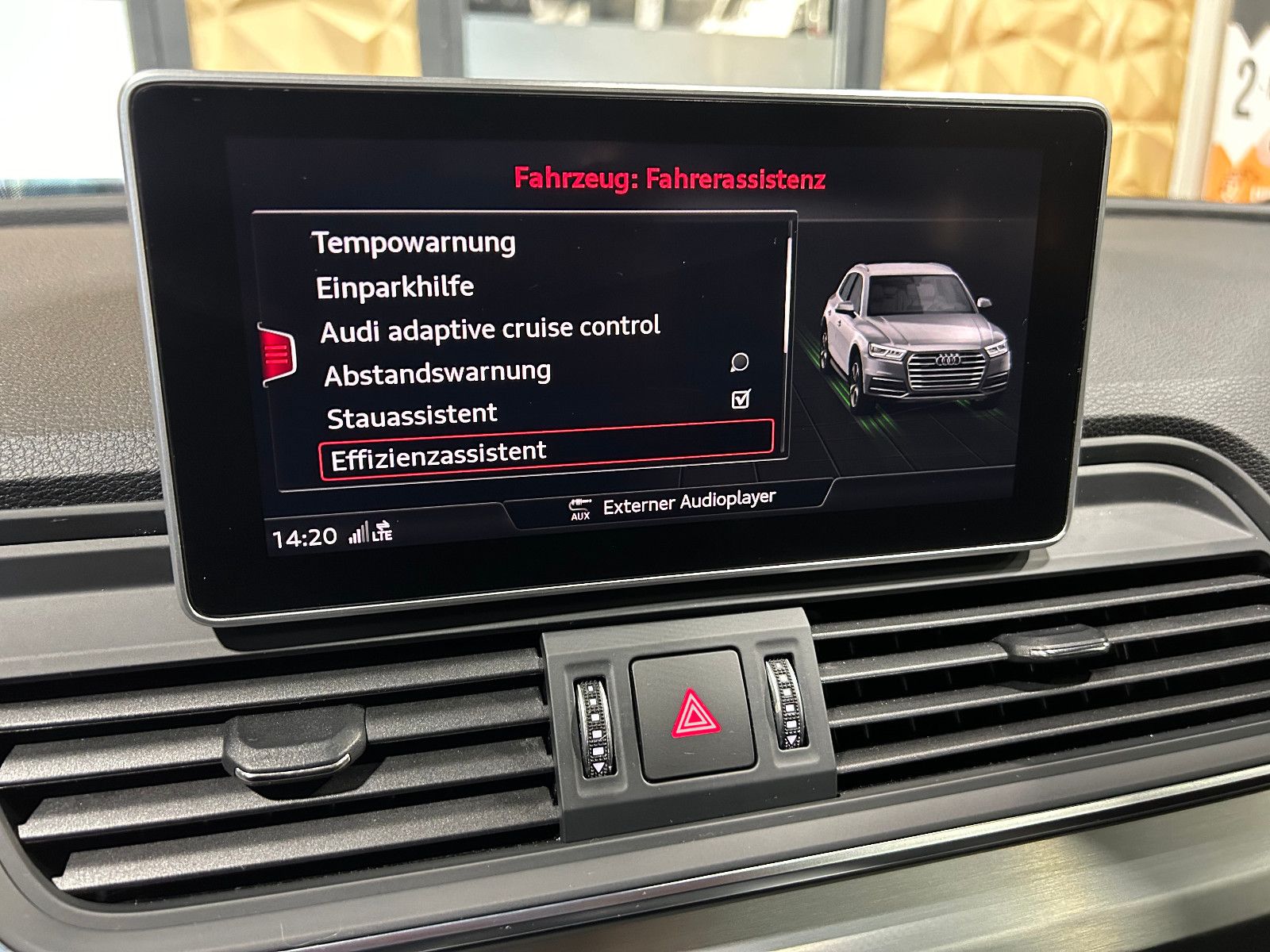 Fahrzeugabbildung Audi Q5 50 TFSI e quattro sport/S-LINE/PANO/ACC78-FAC